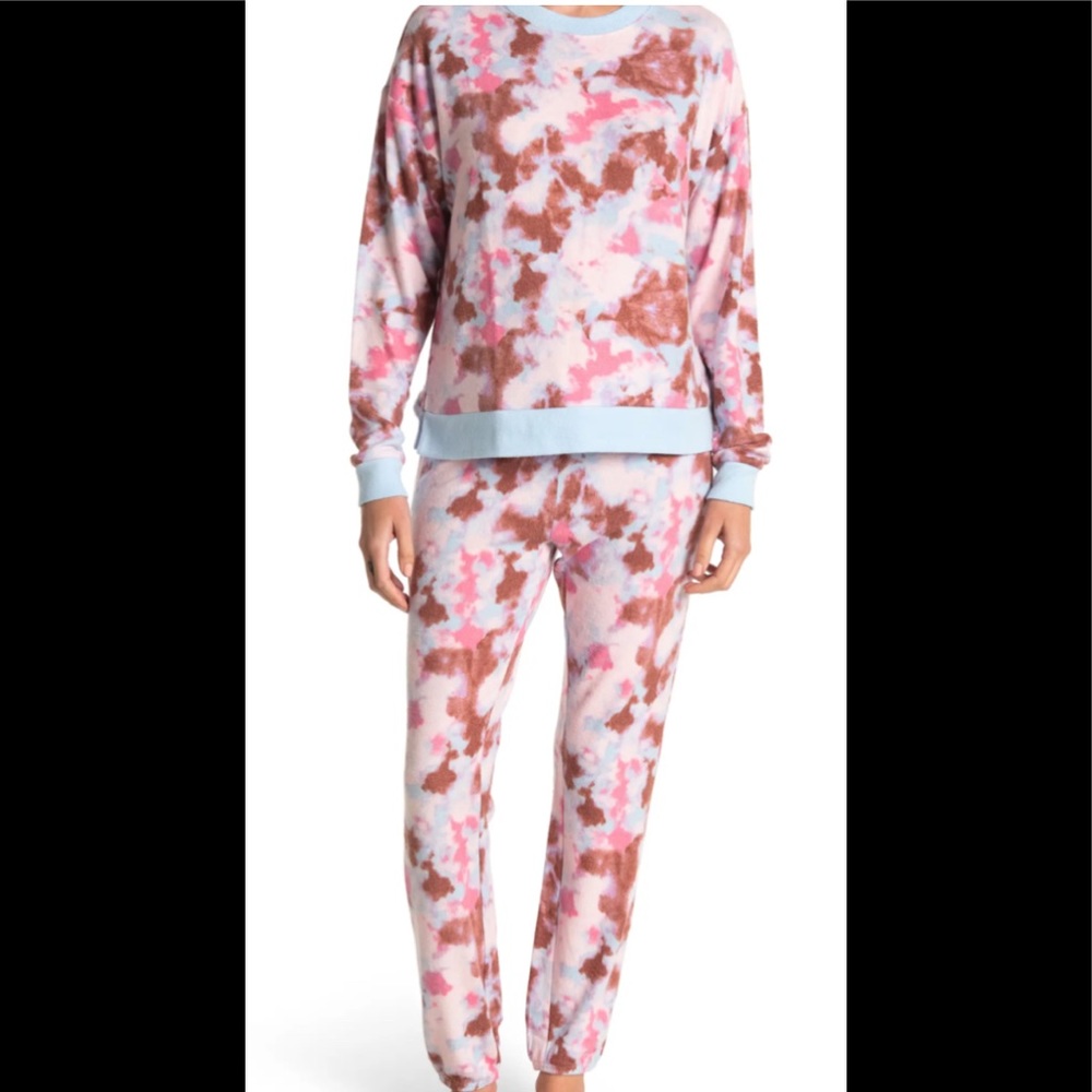 Abound Multicolor Tie Dye sweatshirt and pants set. Size Small. NWT